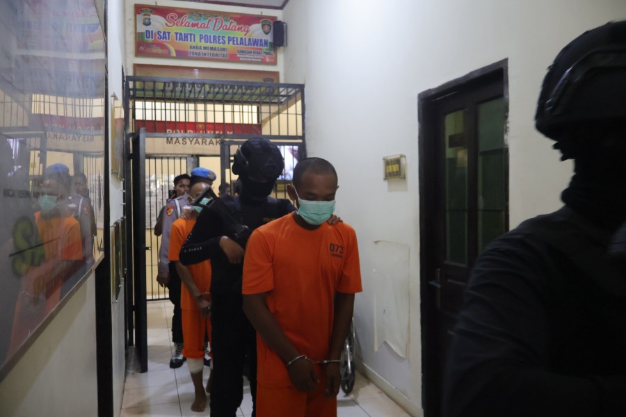 Sadis! Remaja Penolong Dibunuh Demi Motor, Polisi Kejar Pelaku Hingga Banten