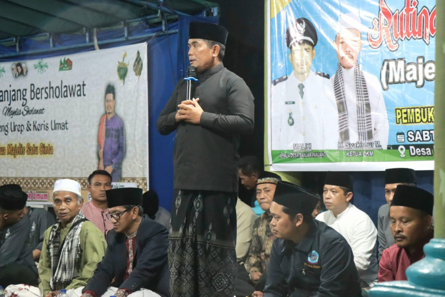 Ikut Majelis Sholawat di Kerumutan, Bupati H.Zukri SE: Saya Mohon Doa dari Seluruh Masyarakat