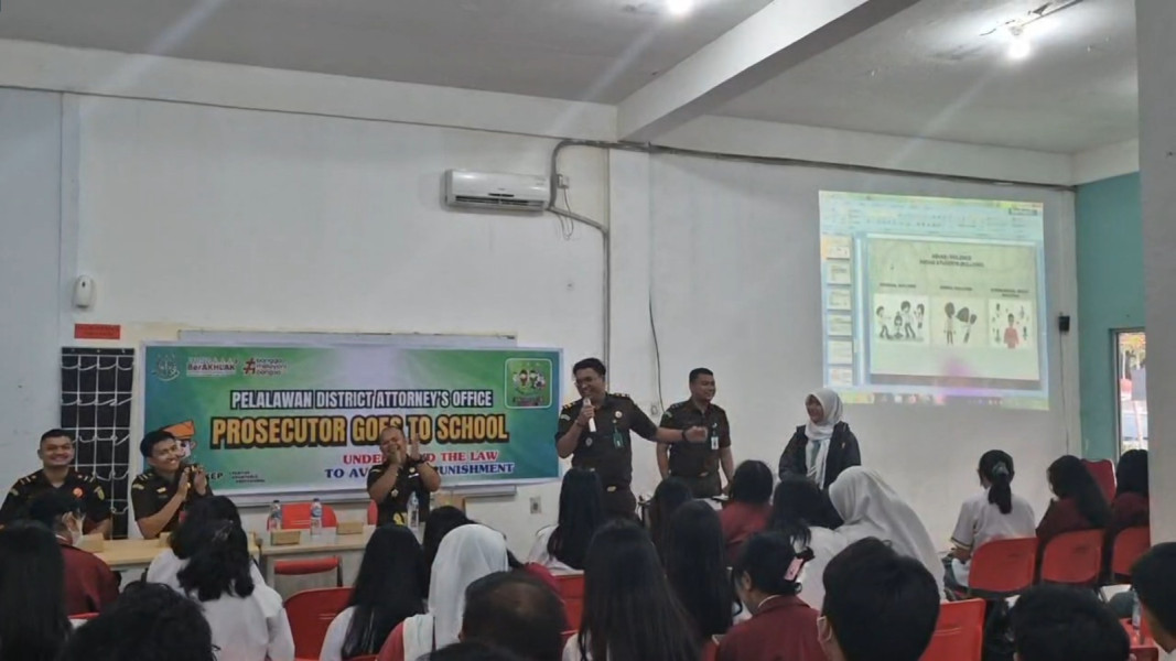 Berikan Pemahaman Hukum, Kejari Pelalawan Gelar JMS di SMA Internasional Mutiara Harapan