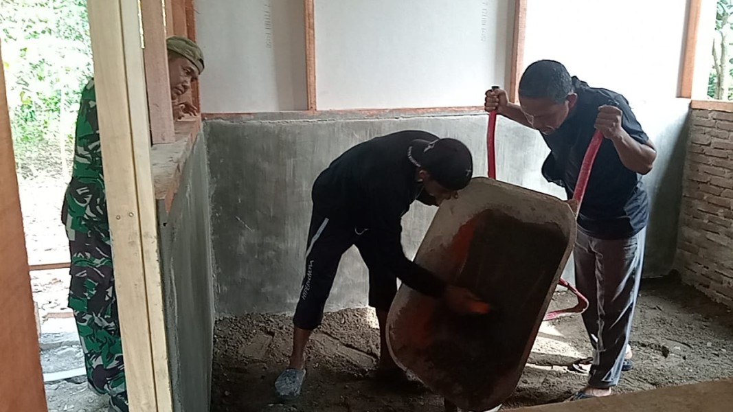 Rumah Nyak Ubit Perlahan Bangkit, Satgas TMMD ke 129 Wujudkan Hunian Layak untuk warga Kurang Mampu