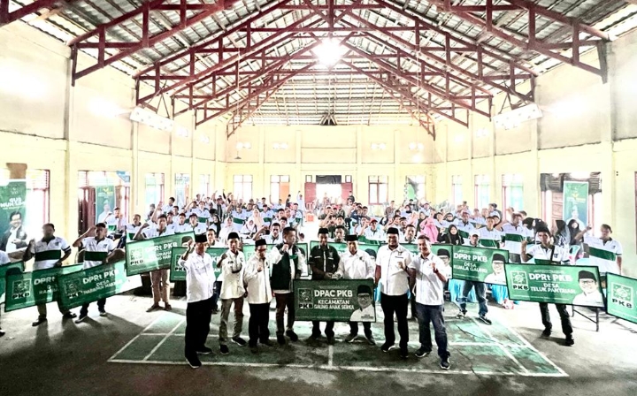 Perkuat Koordinasi dan Konsolidasi Daerah, 164 pengurus DPAC dan DPRt Se-Kecamatan GAS Dilantik