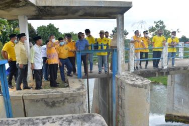 Gubernur Riau Tinjau Bendungan Koto Tibun Kampar