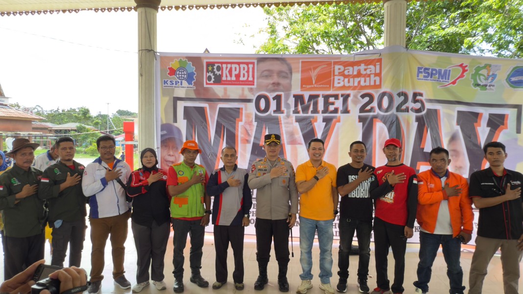 Perayaan May Day di Lapangan Kreatif Pangkalan Kerinci, Ini Harapan Wabup Husni Thamrin