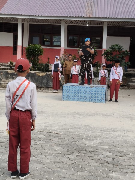 Jadi Pembina Upacara, Alumni SDN 009 Langkan yang Kini Jadi Paspampres Motivasi Siswa untuk Gapai Cita-Cita