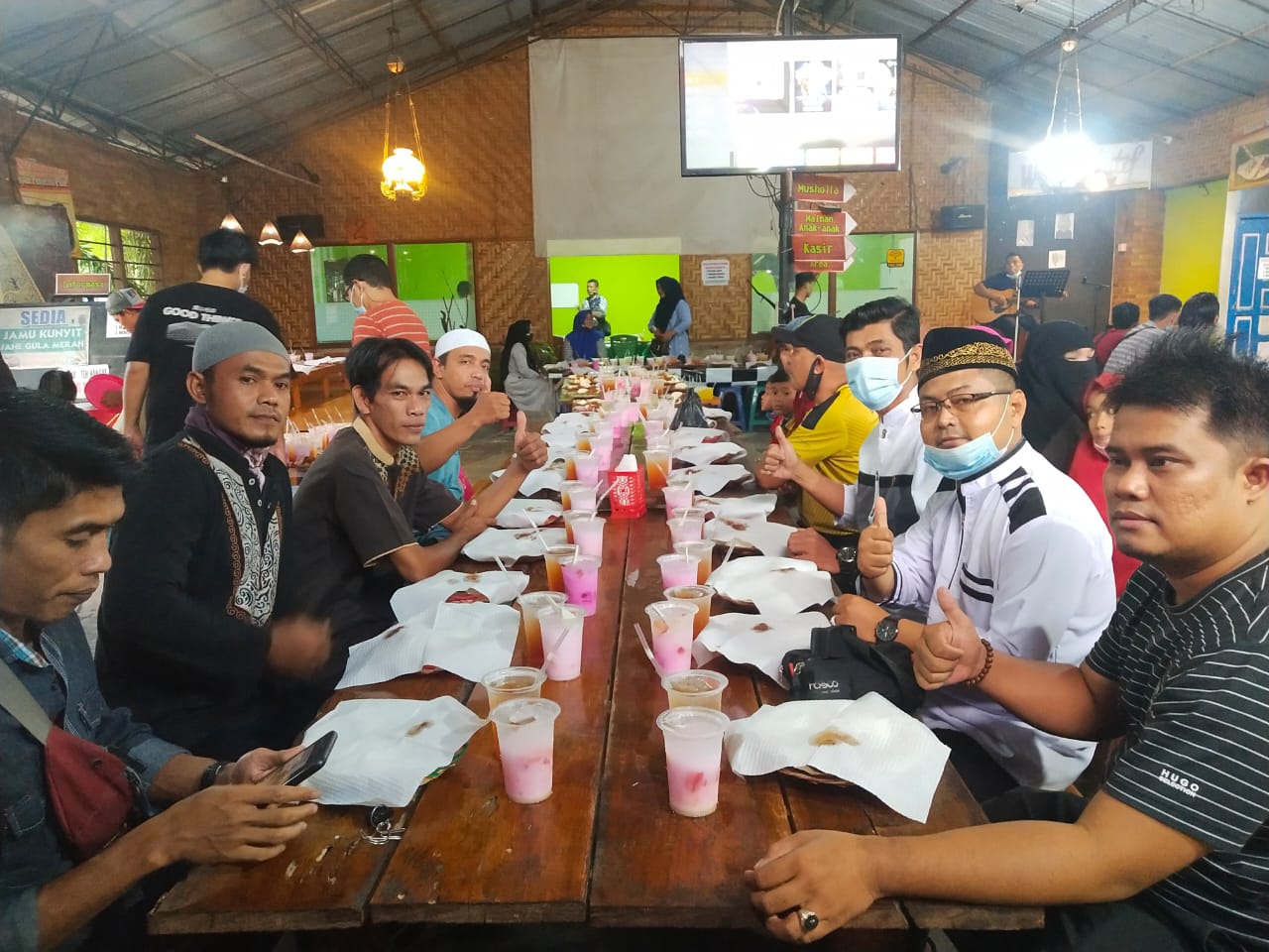 Jalin Silaturahmi, Keluarga Besar Gasper FC Gelar Buka Puasa Bersama