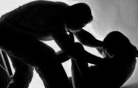 Dicekoki Miras Empat Pemuda, ABG Diperkosa Secara Bergilir