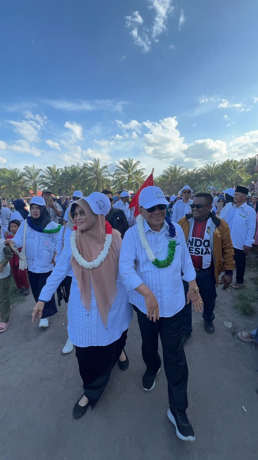 Dihadiri Emak-emak, Paslon Bijak: Akan Alokasi Anggaran Bantuan untuk Seragam Sekolah