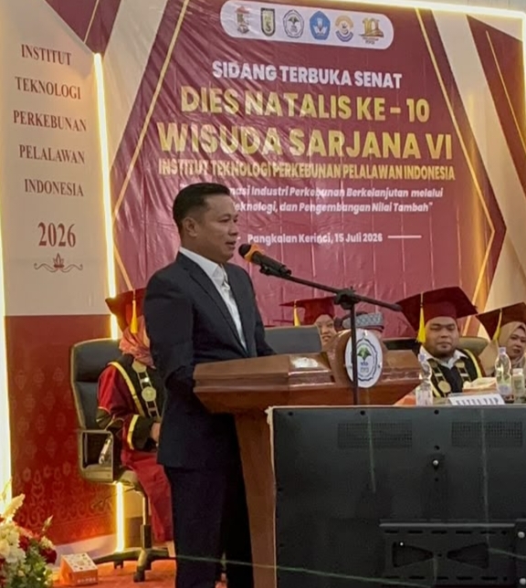 Wisuda ITP2I, Wabup Husni Tamrin Ajak Perusahaan Prioritaskan Putra Daerah