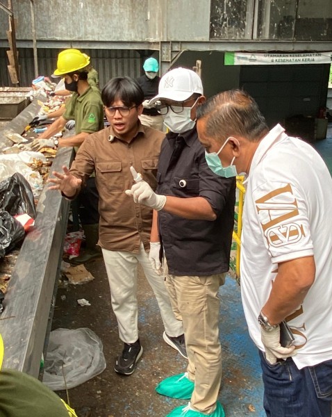 Bupati H Zukri Berkunjung ke Tempat Pengelolaan Sampah di Taman Safari Bogor