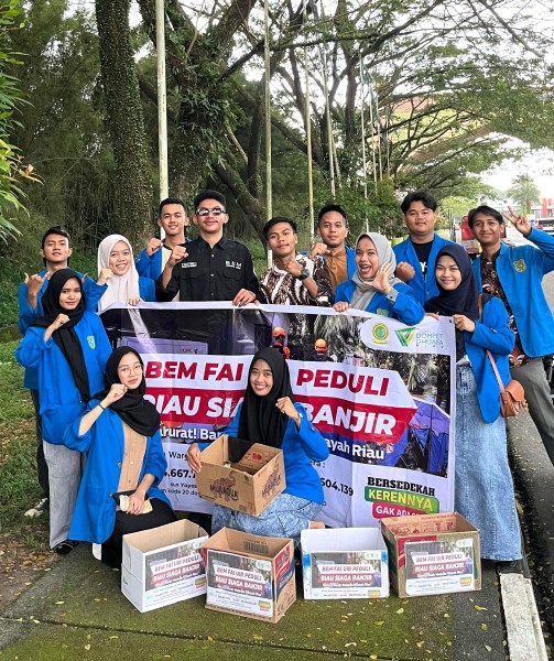 Peduli Korban Banjir, BEM FAI UIR Gelar Aksi Penggalangan Dana