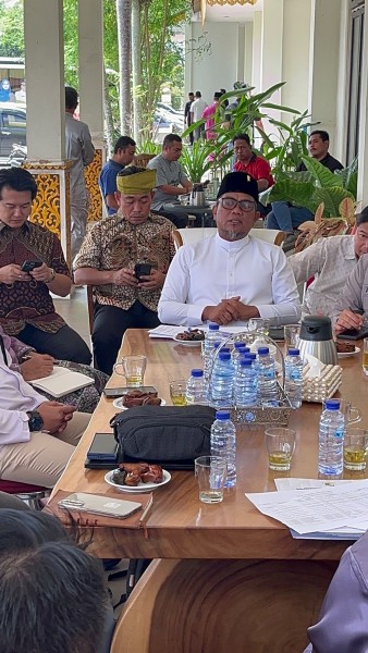 Bupati Zukri Desak BPH Migas dan Pertamina, BBM untuk Kuala Kampar Harus Segera Mengalir