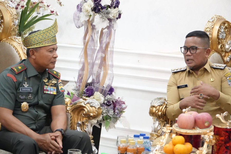Bupati H Zukri SM Sambut Kunjungan Danrem 031/Wira Bima ke Pelalawan