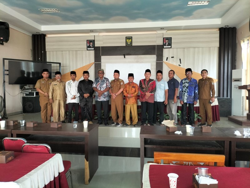 Rapat Bersama Dengan Perbatinan, Kecamatan Langgam Persiapkan Acara Mandi Balimau Kasai Potang Mogang