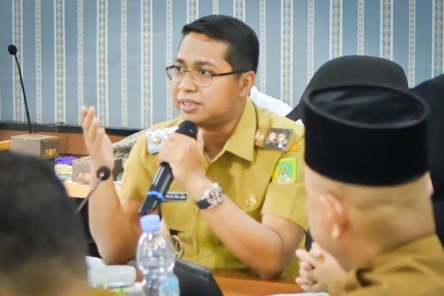 Cuaca Panas ,Wabup Rohil Imbau Warga Tak Bakar Sampah Sembarangan