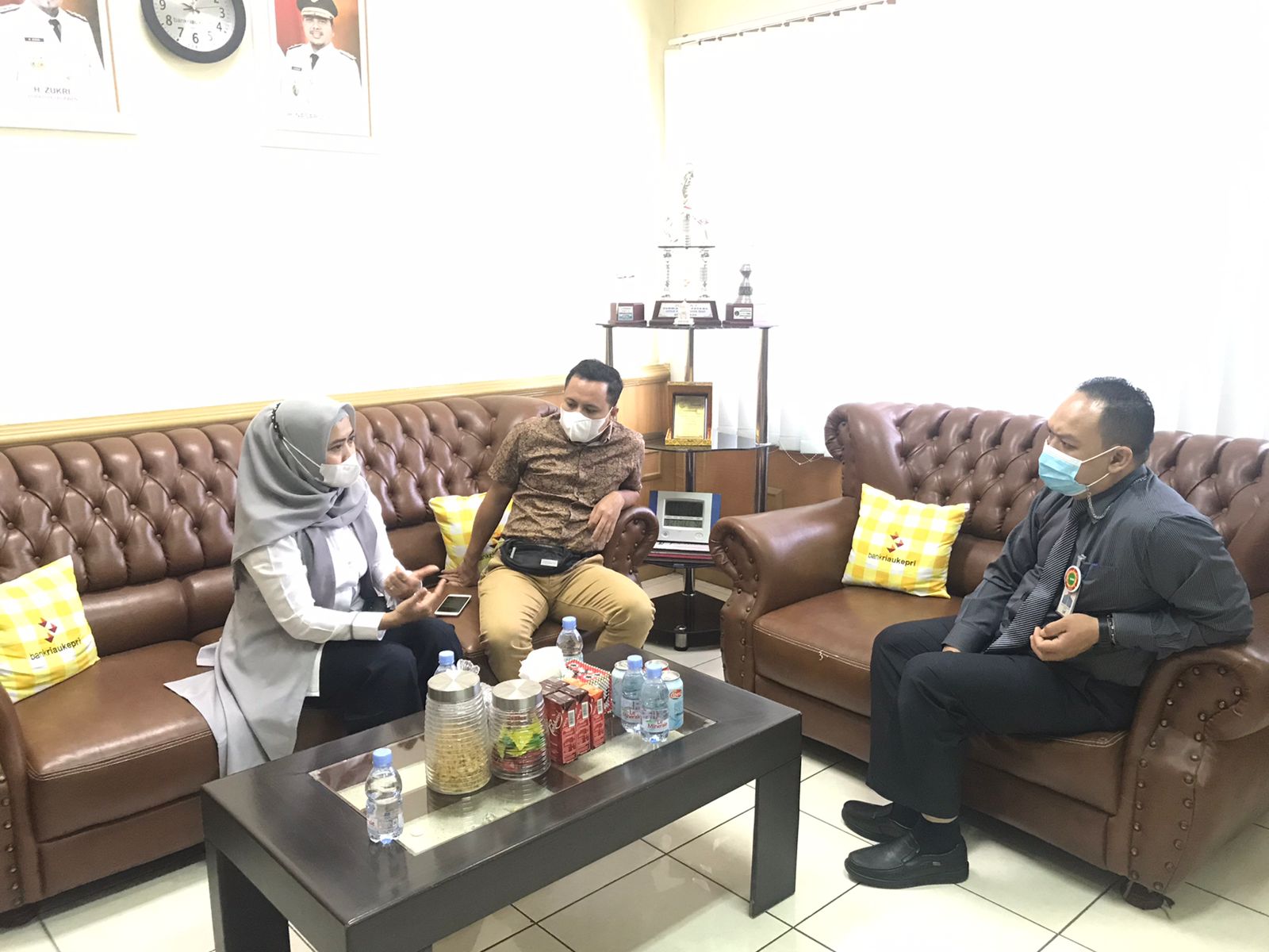 Jalin Silaturahmi, BP Jamsostek Pelalawan Kunjungi Bank Riau Kepri