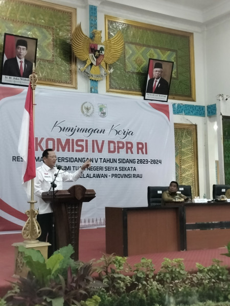 Reses di Pelalawan, Ketua Komisi IV DPR RI Sudin Tegaskan Tidak Setuju Dengan Kata Ketelanjuran