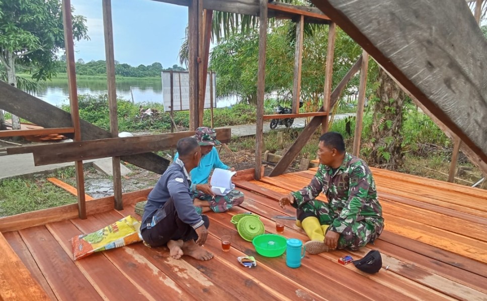 Hari keempat TMMD Ke-129 Kodim 0313/KPR Pembangunan Rumah Asmawati  Tembus 25 Persen