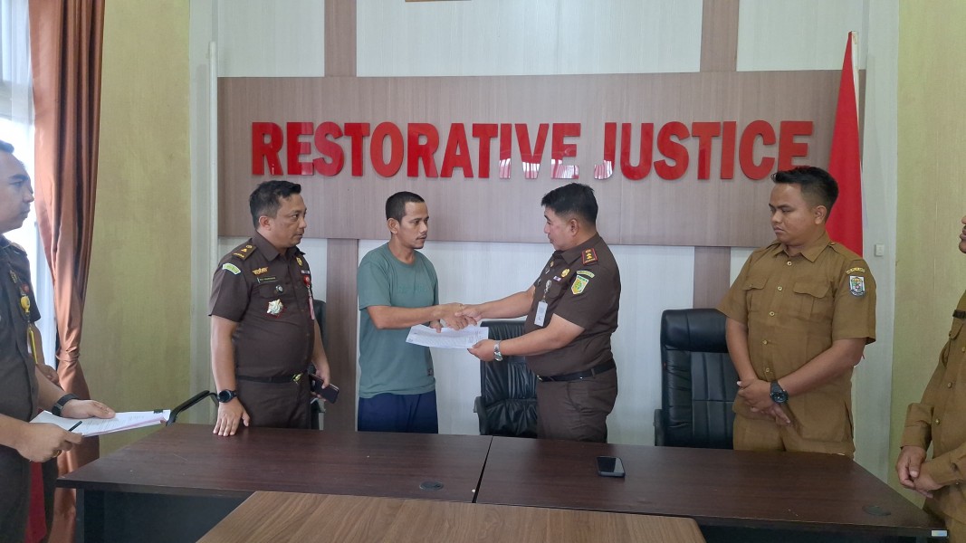 Melalui Restorative Justice, Kasus Penganiayaan di Pelalawan Diselesaikan Secara Damai