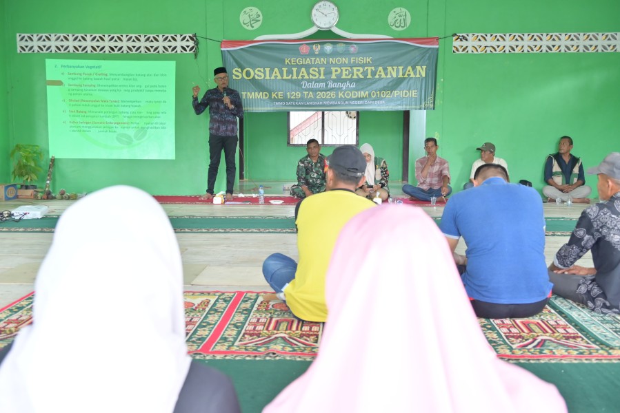 Tingkatkan Hasil Pertanian, TMMD ke-129 Lakukan Penyuluhan ke Petani Lhok Panah