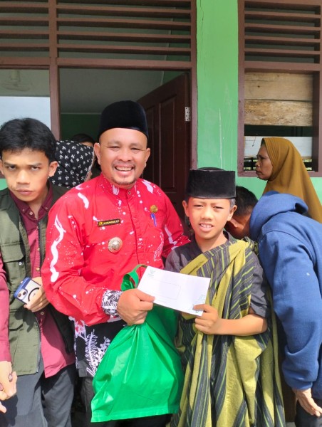 Hadiri Sunatan Massal Baznas, Camat Langgam Apresiasi Karena Telah Meringankan Beban Masyarakat Dhu’afa