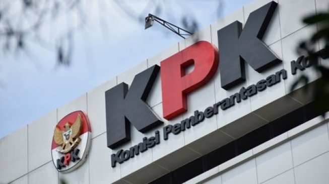 Terkait Suap HGU Sawit Bupati Kuansing, Sejumlah Pejabat di Riau Diperiksa KPK