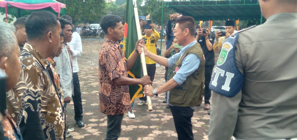 Saksikan Pelantikan Satlinmas , Ini Pesan Bupati Afrizal Sintong