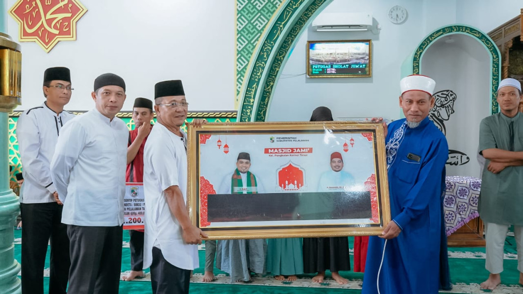 Safari Ramadhan di Pangkalan Kerinci, Zulkifli S.Ag: Aplikasi KLIK PELALAWAN Menyerap Aspirasi Masyarakat