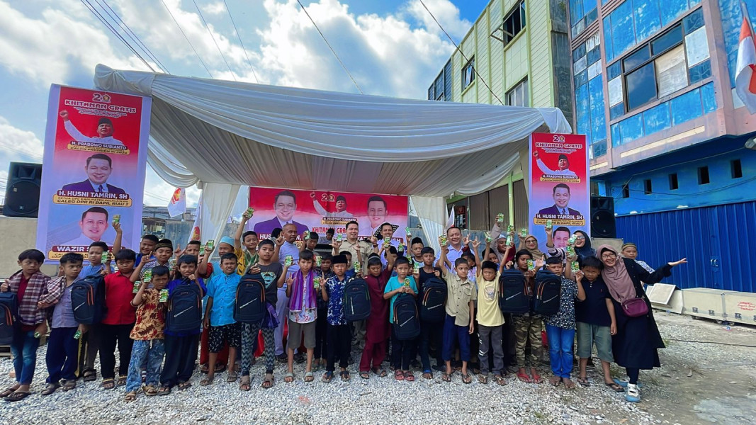 Bantu Warga, DPC Gerindra Pelalawan Gelar Khitan Massal Gratis