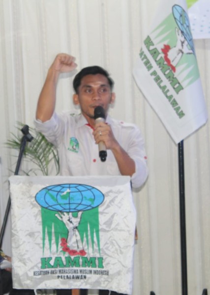 KAMMI Pelalawan Minta Satgas PKH  Segera Menangkap Kades LKB Rusi