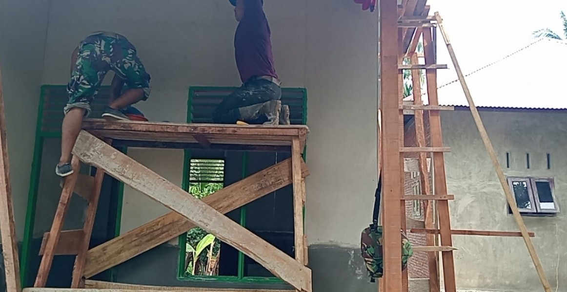 Tak Sekadar Membangun Rumah, Satgas TMMD Ke-129 Kodim 0102/Pidie Wujudkan Harapan Baru bagi Rabumah Amin