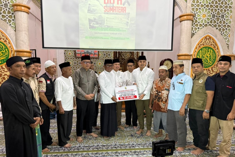 Kelurahan Kerinci Timur Serahkan Bantuan Rp 65 Juta dan 5 Ton Pakaian untuk Korban Bencana Sumatera