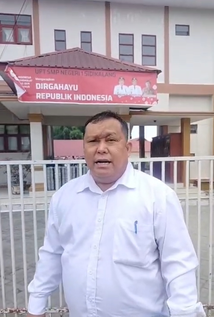 Orang Tua Pertanyakan Administrasi Anak, Oknum Anggota DPRD Dairi Diduga Intervensi SMPN 1 Sidikalang