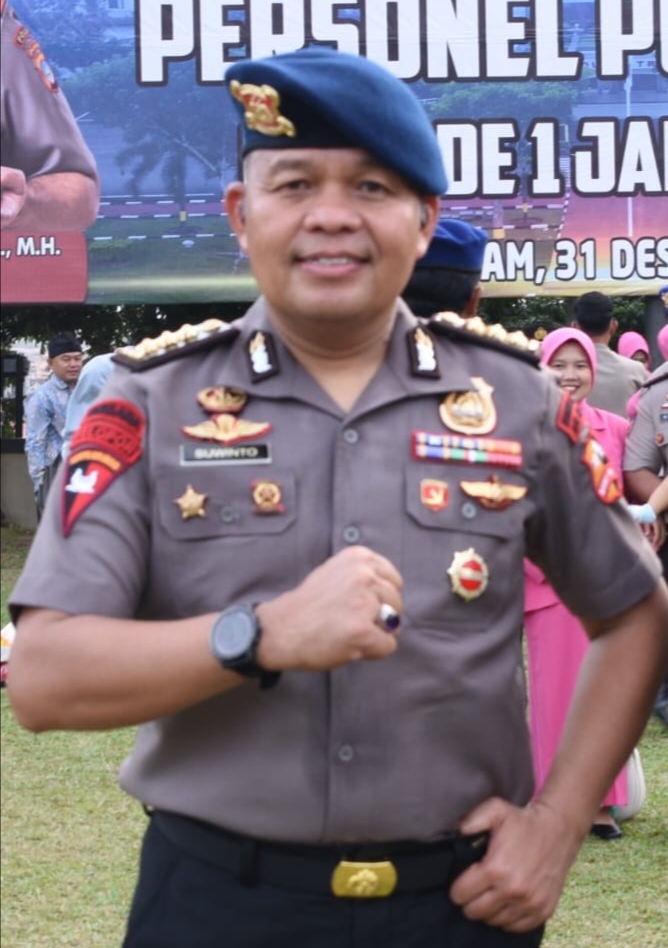 Mantan Kapolres Pelalawan AKBP Suwinto Resmi Naik Pangkat Jadi Kombes Pol