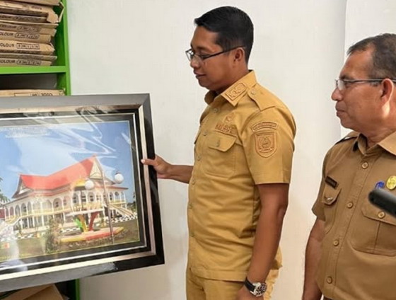 Tinjau Peningkatan Layanan Perpustakaan, Ini Harapan Wakil Bupati Rohil Jhony Charies.