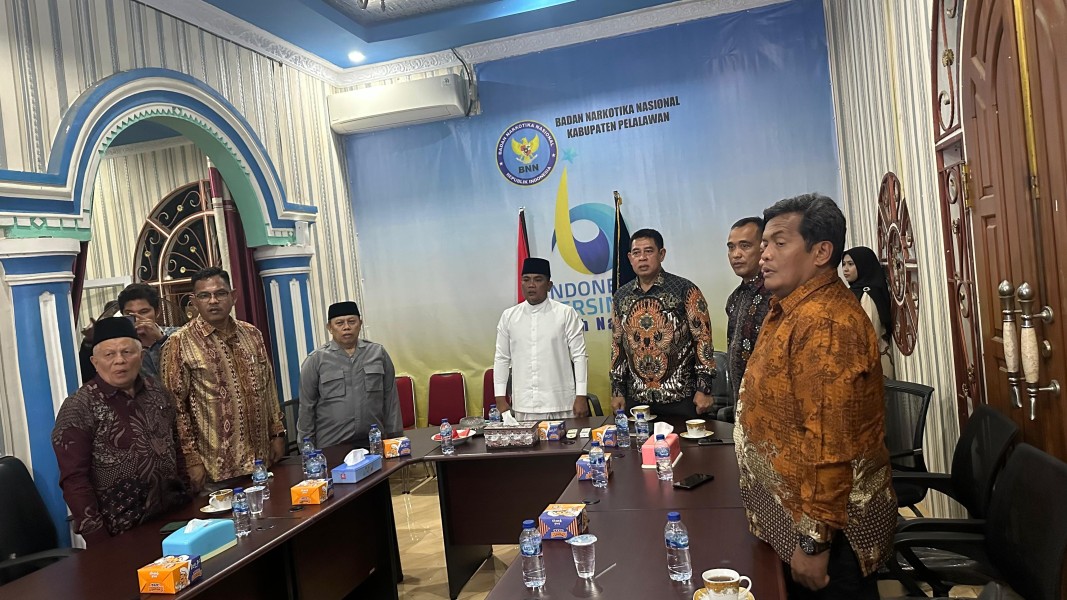Bupati Pelalawan Hadiri Puncak Peringatan Hari Anti Narkotika Internasional Tahun 2025