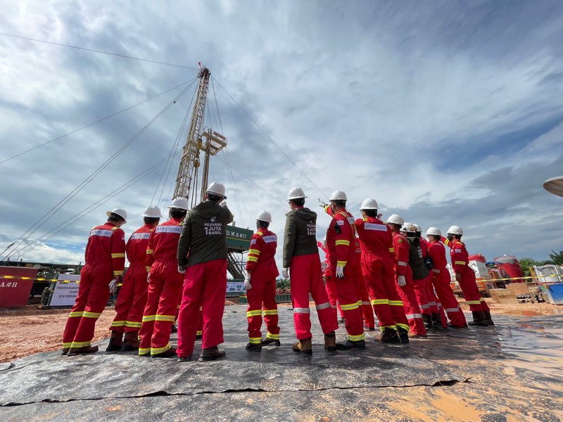 EMP Bentu Serap Tenaga Kerja Lokal, Wujudkan Kebijakan Bupati Pelalawan untuk Bantu Warga Kurang Mampu