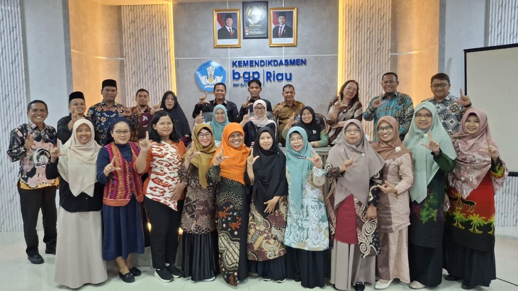 Kunjungan Ke BGTK Riau, K3S SD Kecamatan Pangkalan Kerinci Belajar Lebih Lanjut Kebijakan Mendikdasmen