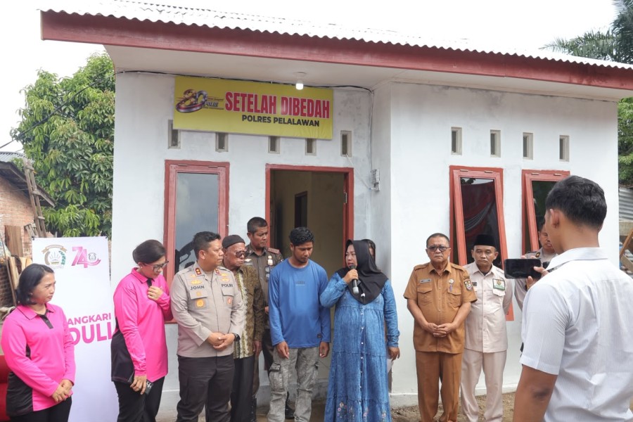 HUT Bhayangkara ke-80, Polres Pelalawan Wujudkan Mimpi Usman Memiliki Rumah Layak