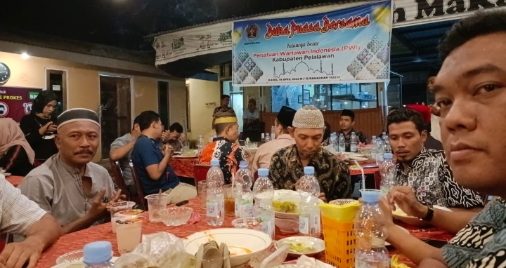 Bukber PWI Pelalawan, Siap Sukseskan Dua Agenda Besar Usai Lebaran