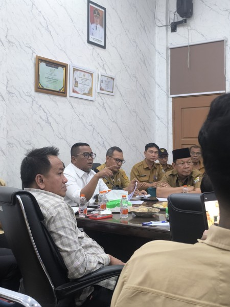 Bahas Dukungan Peningkatan Dan Pemeliharaan Jalan Lintas Bono, Ini Penegasan Bupati H Zukri SM