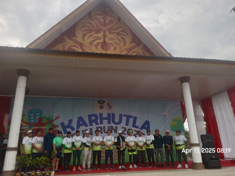 Edukasi Masyarakat, Bupati H Zukri SM Apresiasi Kegiatan Karhutla Fun Run Polres Pelalawan