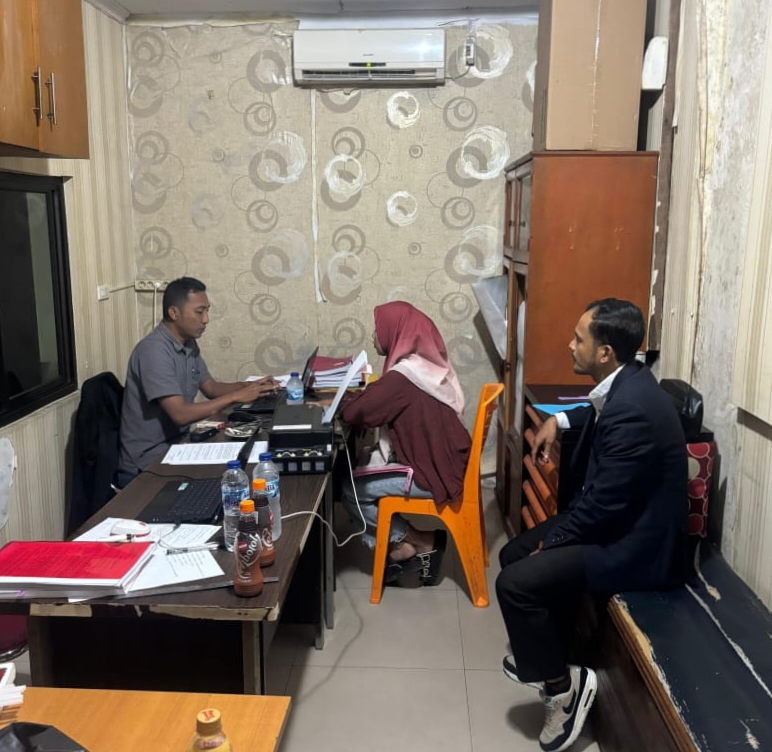Bayar Lunas, Rumah Tak Kunjung Selesai: Ibu Rumah Tangga di Pelalawan Diduga Jadi Korban Penipuan