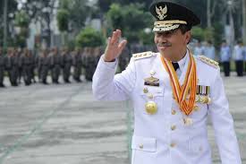 Gubernur Riau Terus Perjuangkan Harga TBS Sawit