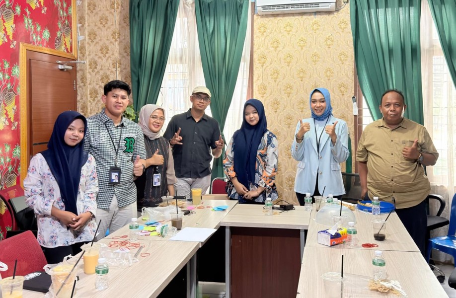 Dorong Inklusi Keuangan di Seluruh Kecamatan Pelalawan, BRI Pangkalan Kerinci Salurkan Rekening Payroll BritAma