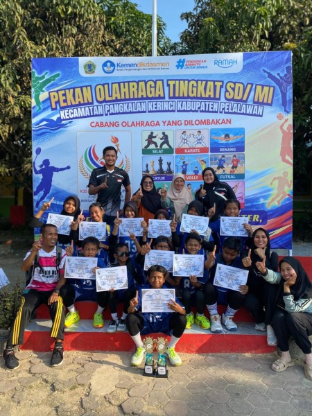 Dua Emas Sekaligus! Tim Voli SDN 010 Pangkalan Kerinci Tampil Perkasa di O2SN 2026