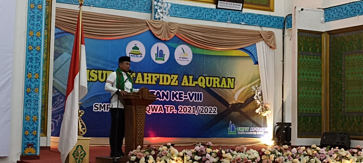 Wisuda Tahfidz Al-Quran, Bupati Pelalawan: At- Taqwa Sekolah Favorite di Pangkalan Kerinci