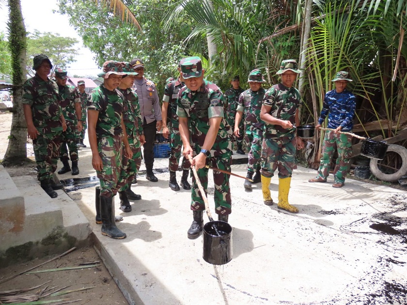 Tinjau Langsung Lokasi TMMD Ke-115 Di Kelurahan Teluk Meranti, Ini Kata Danrem 031/Wirabima