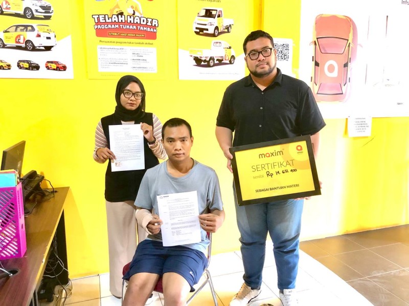 Alami Kecelakaan, Pengemudi Maxim di Pakanbaru Terima Santunan Rp29 juta dari YPSSI