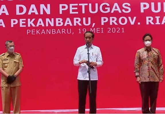 Kasus Covid 19 Tinggi di Dumai dan Pekanbaru, Presiden Minta Vaksin Lebih Banyak Dikirim ke Riau